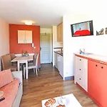 Lägenhet Le Belvedere - R4 317 By Interhome Saint-Raphaël